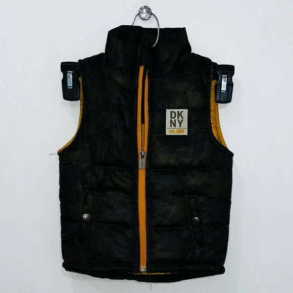 DKNY Camouflage Vest with Vibrant Yellow Lining - Picture 7 of 7